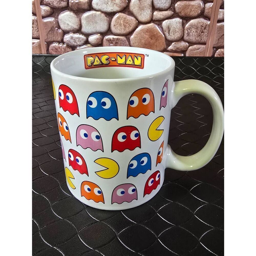 Vintage Pac-Man Coffee Mug Cup Bandai Namco